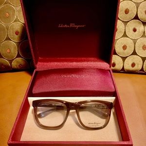 Salvatore Ferragamo frames